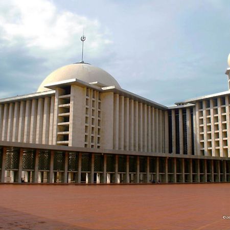 Zen Premium Menteng Syariah Yakarta Exterior foto