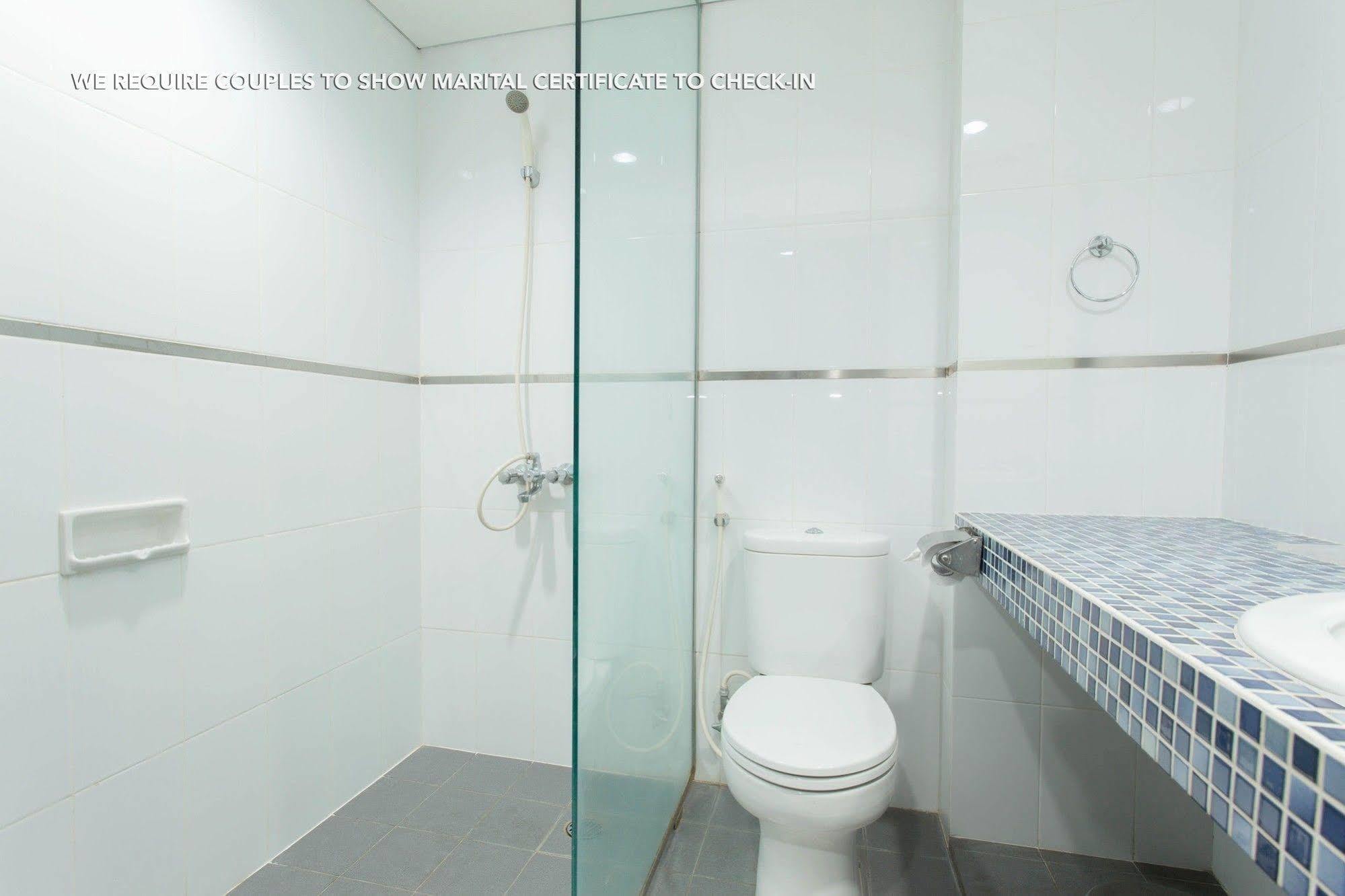 Zen Premium Menteng Syariah Yakarta Exterior foto