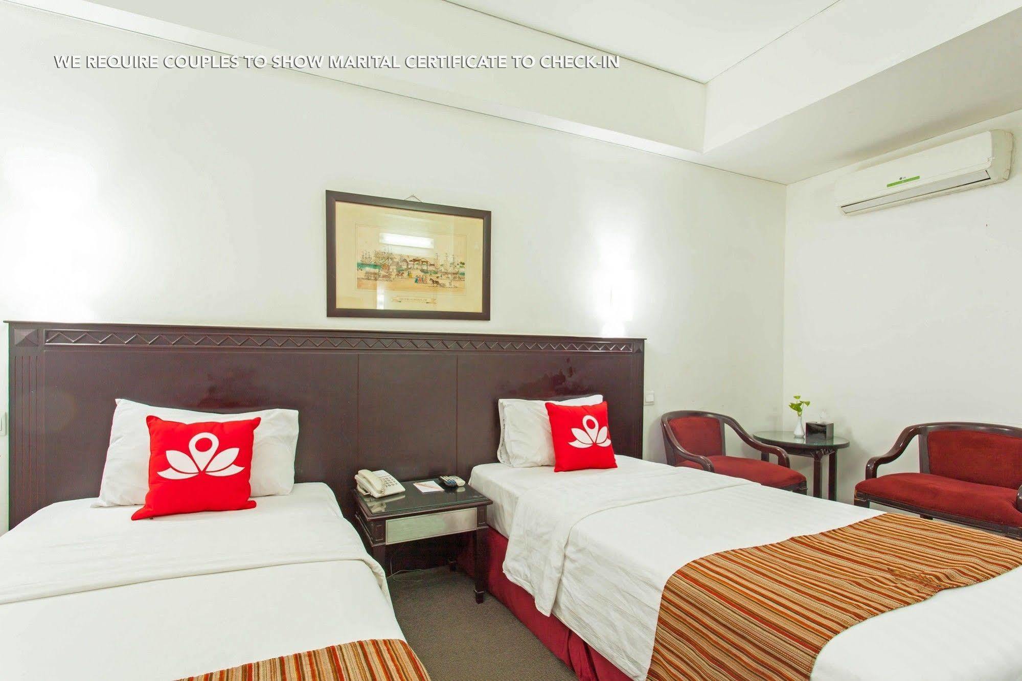 Zen Premium Menteng Syariah Yakarta Exterior foto