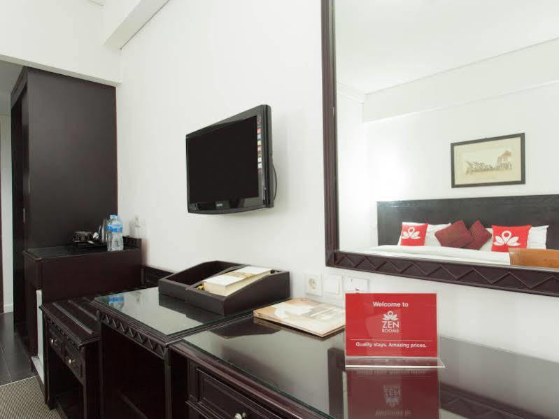 Zen Premium Menteng Syariah Yakarta Exterior foto